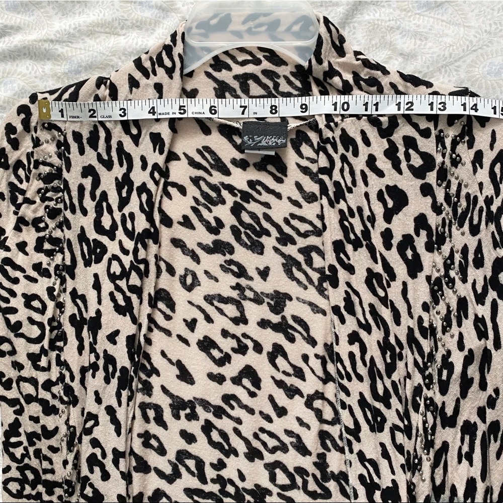Daytrip leopard gradient cardigan, tan green - Picture 7 of 9